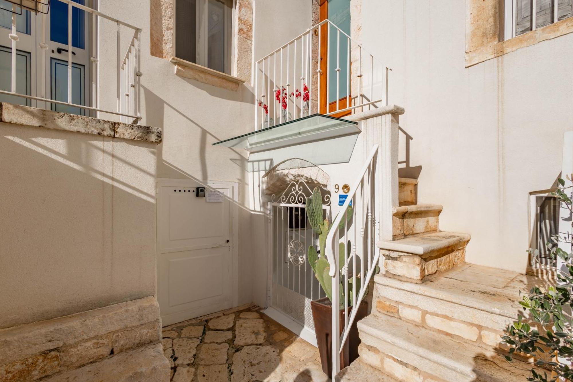 Antiche Mura Apartments"Cielo Di Puglia" -2 Matrimoniali, Cucina E Terrazzo Turi Extérieur photo