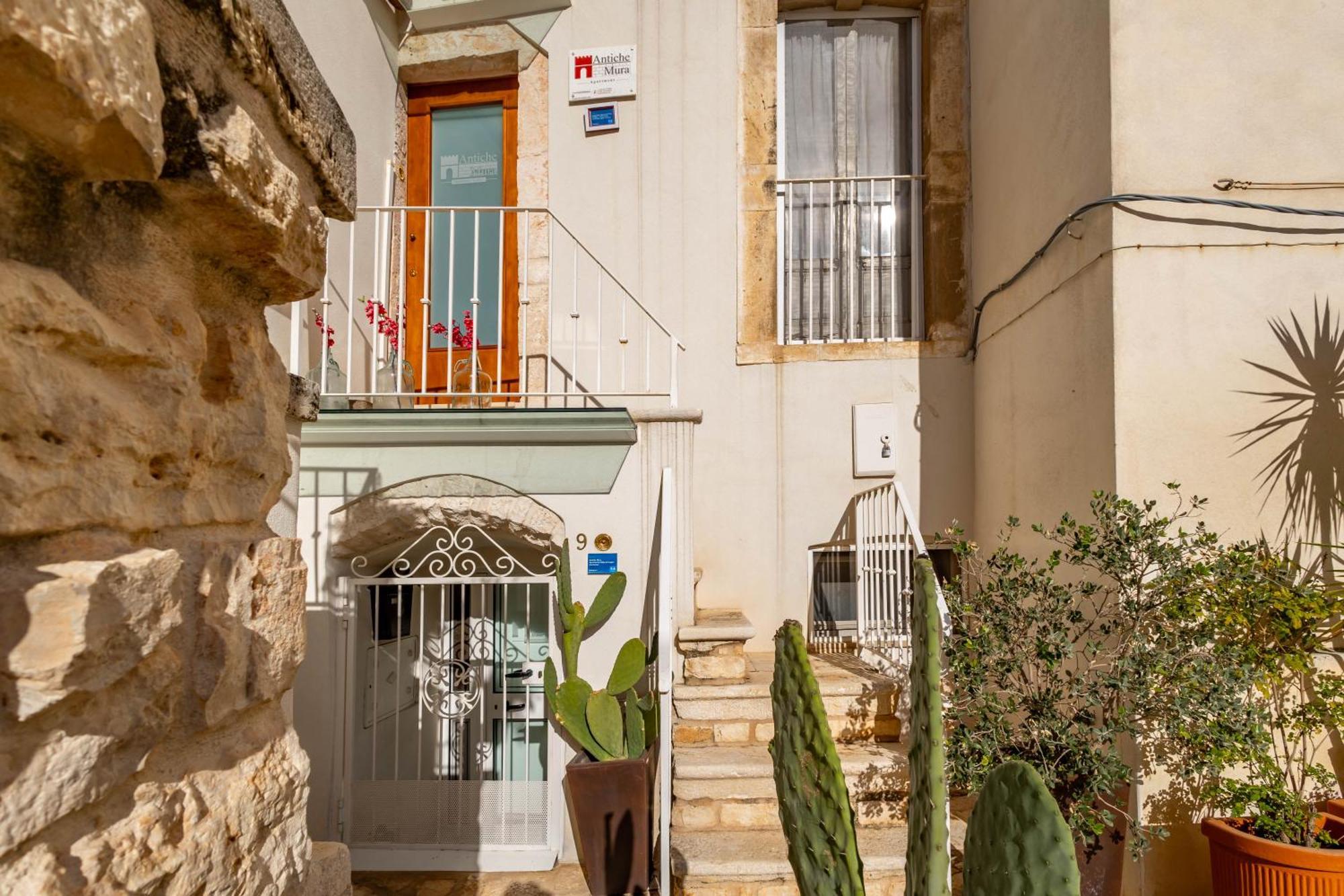 Antiche Mura Apartments"Cielo Di Puglia" -2 Matrimoniali, Cucina E Terrazzo Turi Extérieur photo