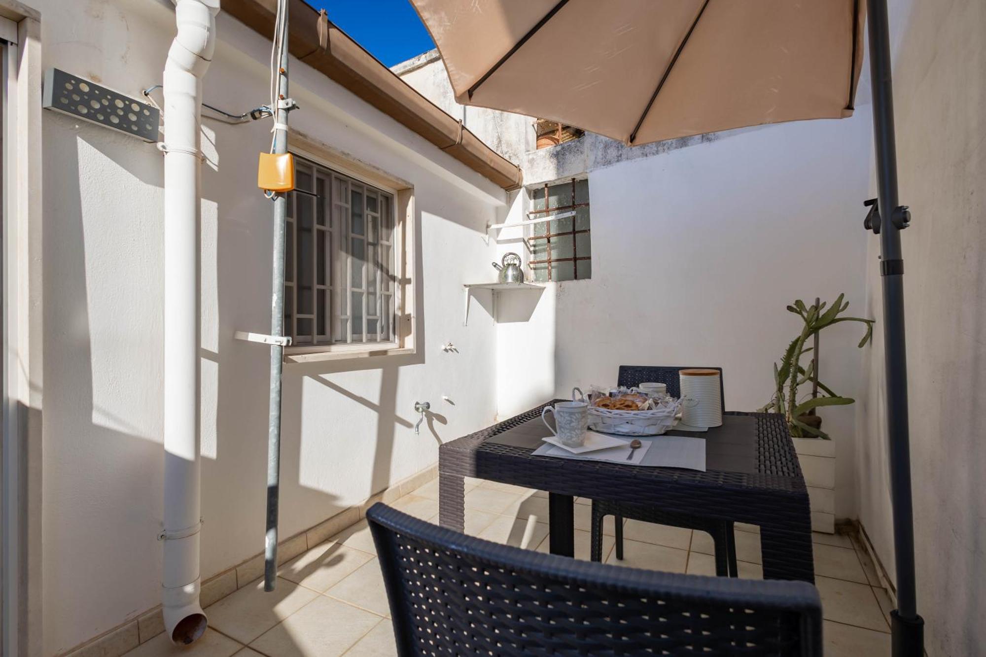 Antiche Mura Apartments"Cielo Di Puglia" -2 Matrimoniali, Cucina E Terrazzo Turi Extérieur photo